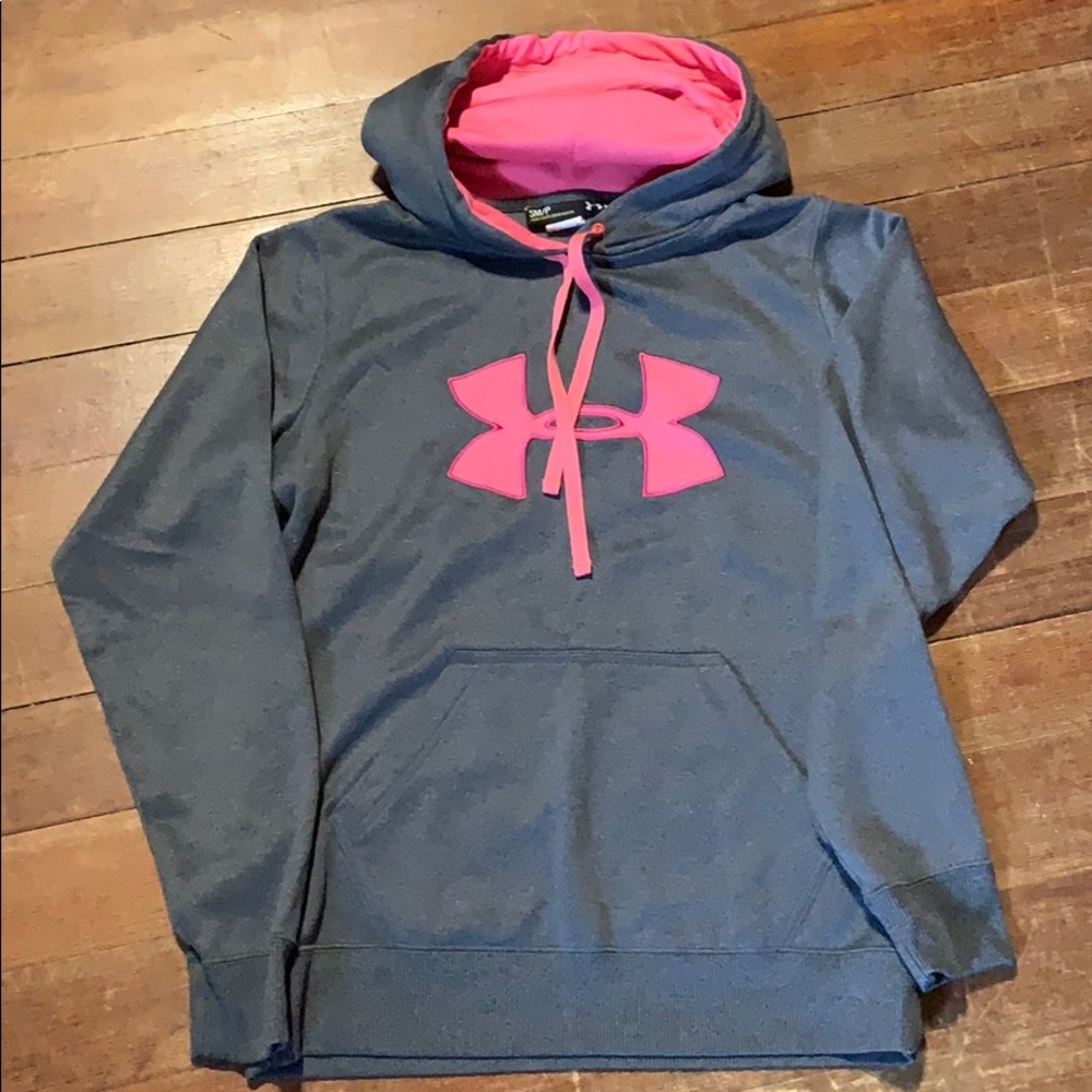 Under Armour women’s sweatshirt size small